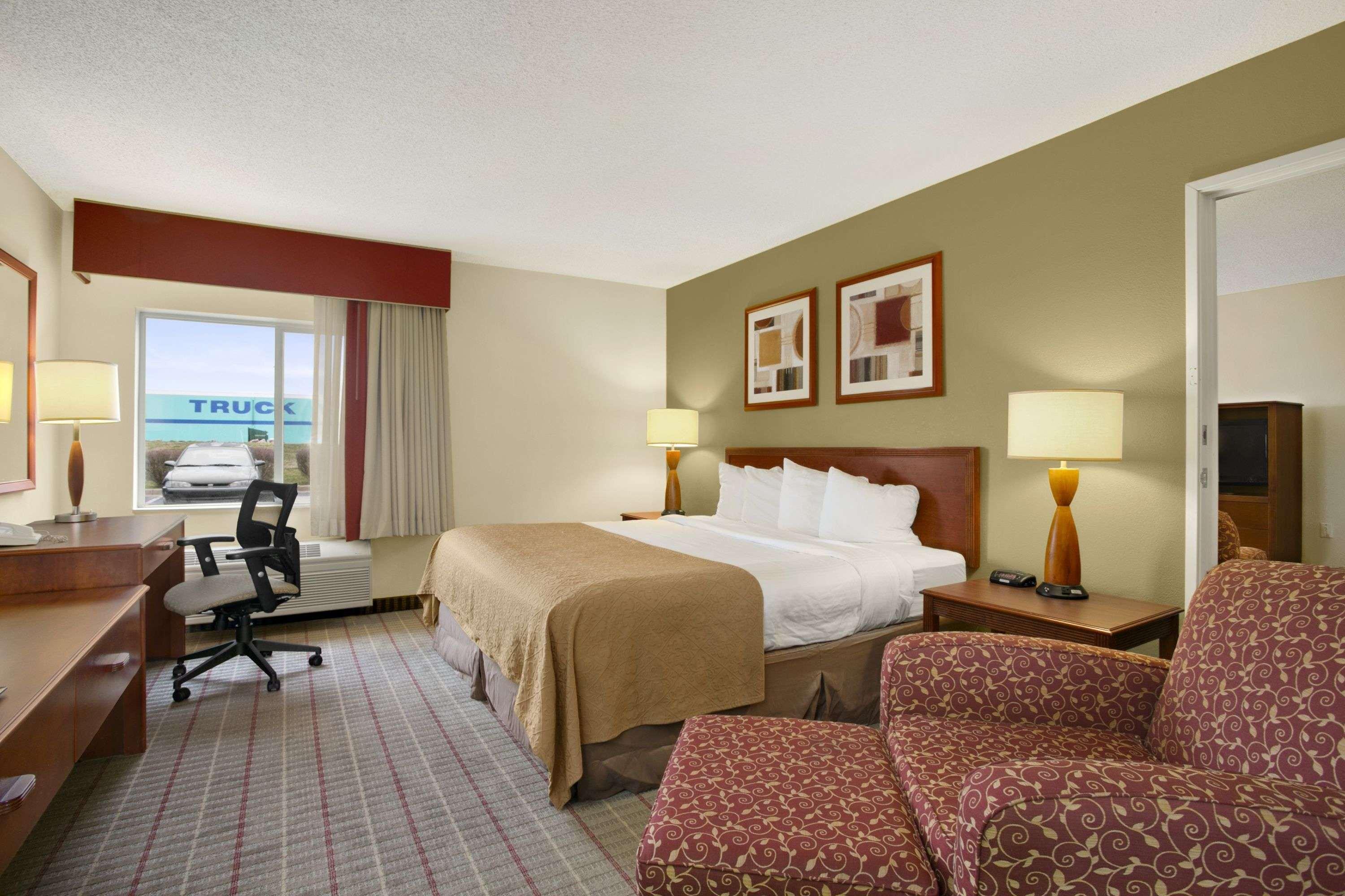 Baymont By Wyndham Evansville North/Haubstadt Warrenton Extérieur photo