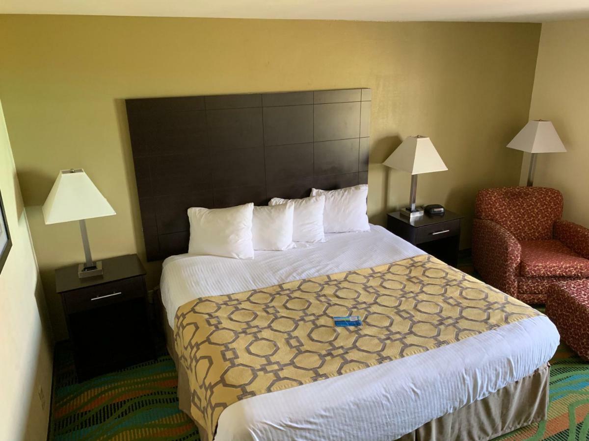 Baymont By Wyndham Evansville North/Haubstadt Warrenton Extérieur photo